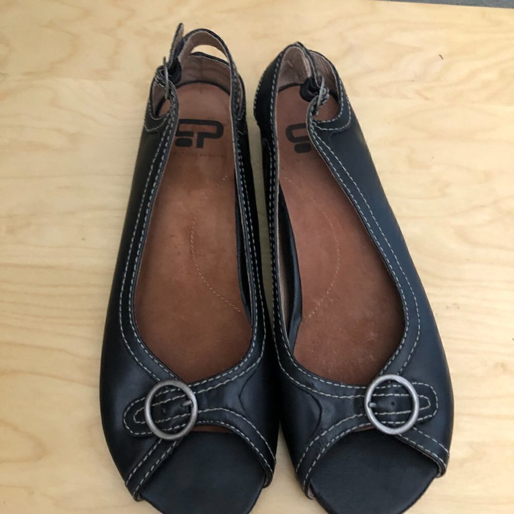 CULTURE PHIT Black White Peep Toe Sling Back Leather Flats Women's EU 42 W US 11